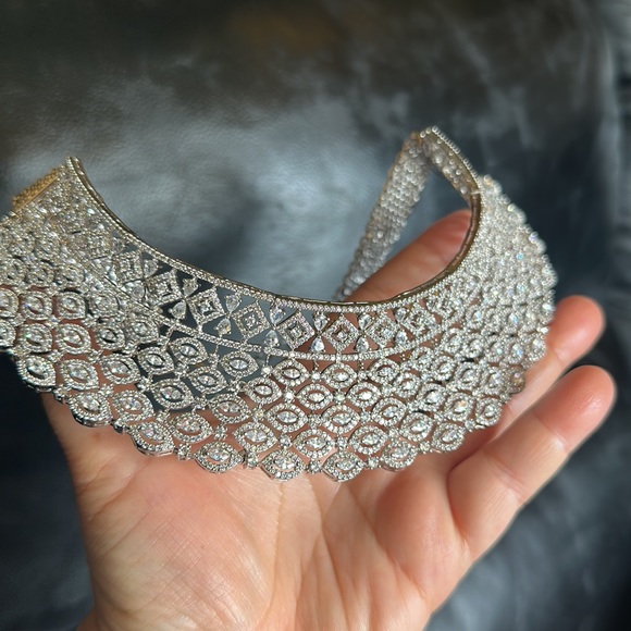 NWT Bridal American Diamond Choker Necklace with matching ‘jhumkha’ earrings! - Picture 8 of 9